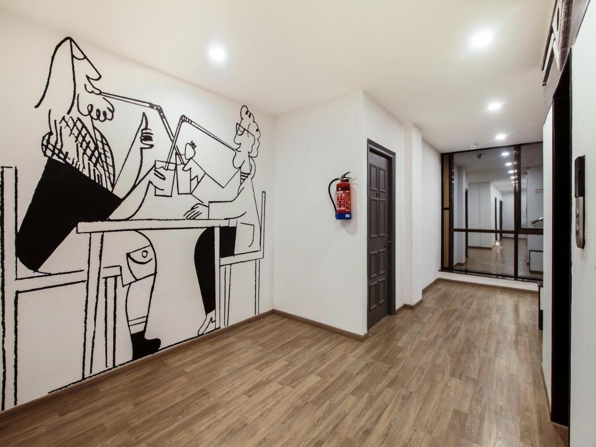 Oyo Townhouse 785 Sree Vinayaka Grand 호텔 아난타푸르 외부 사진